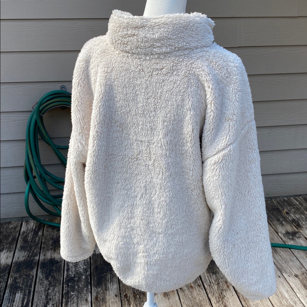 Pink by Victoria’s Secret fluffy jacket - Picture 3 of 6